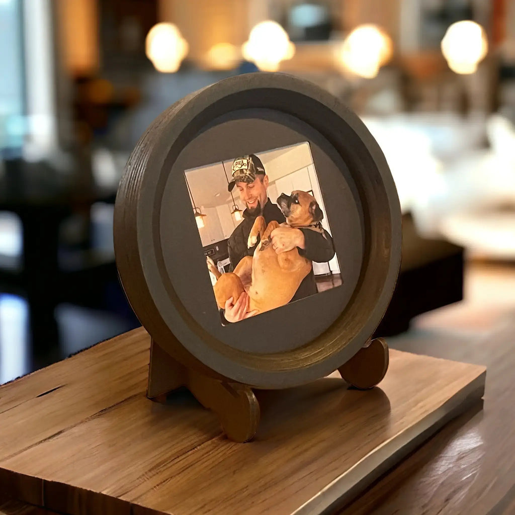 Medium Dog Collar Frame | "The Beagle"